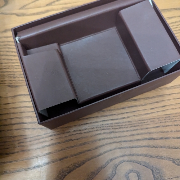 READ .Papyrus Guest book and pen with stand set.  Silver tone with Brown velour. - Picture 9 of 11